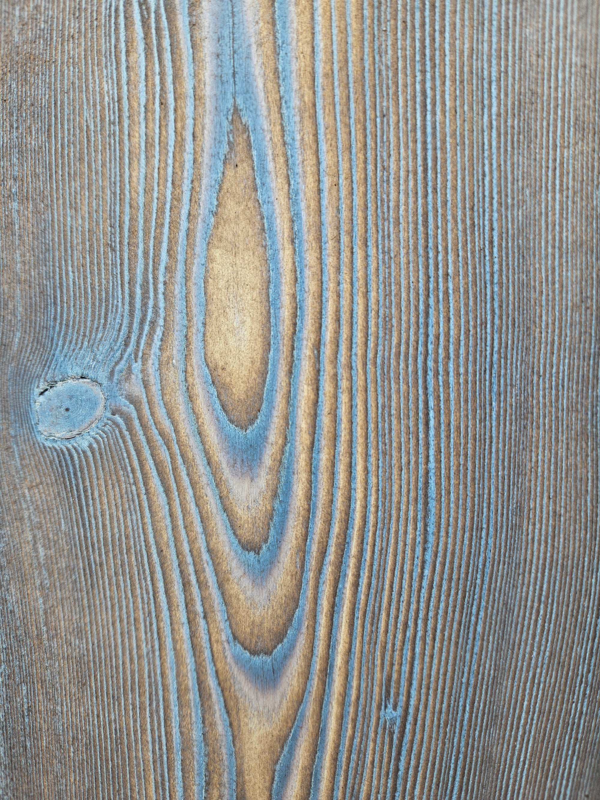 Brett (gebürstet + gebrannt) – weiß