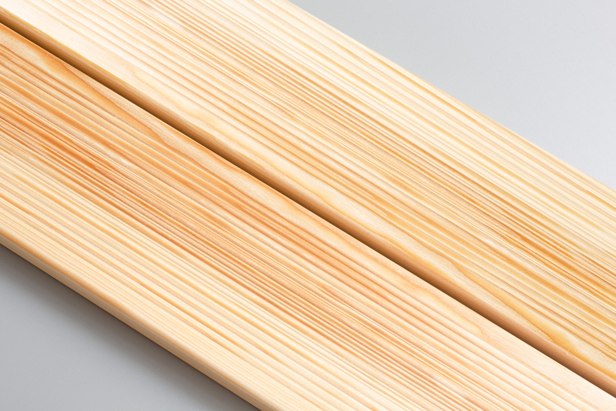 Terrassendielen mit Rillen 24 x 145 x 4000