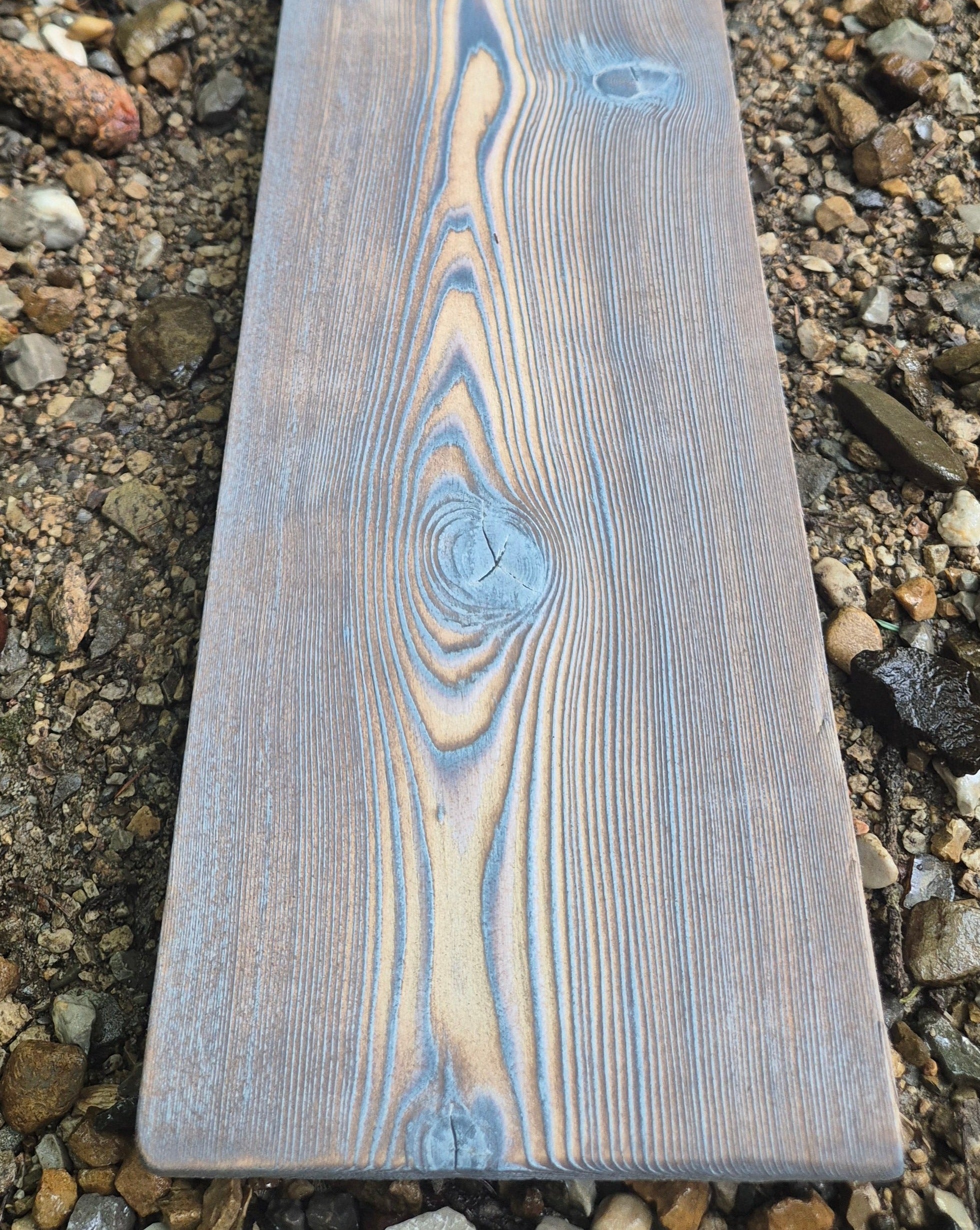 Brett (gebürstet + gebrannt) – weiß